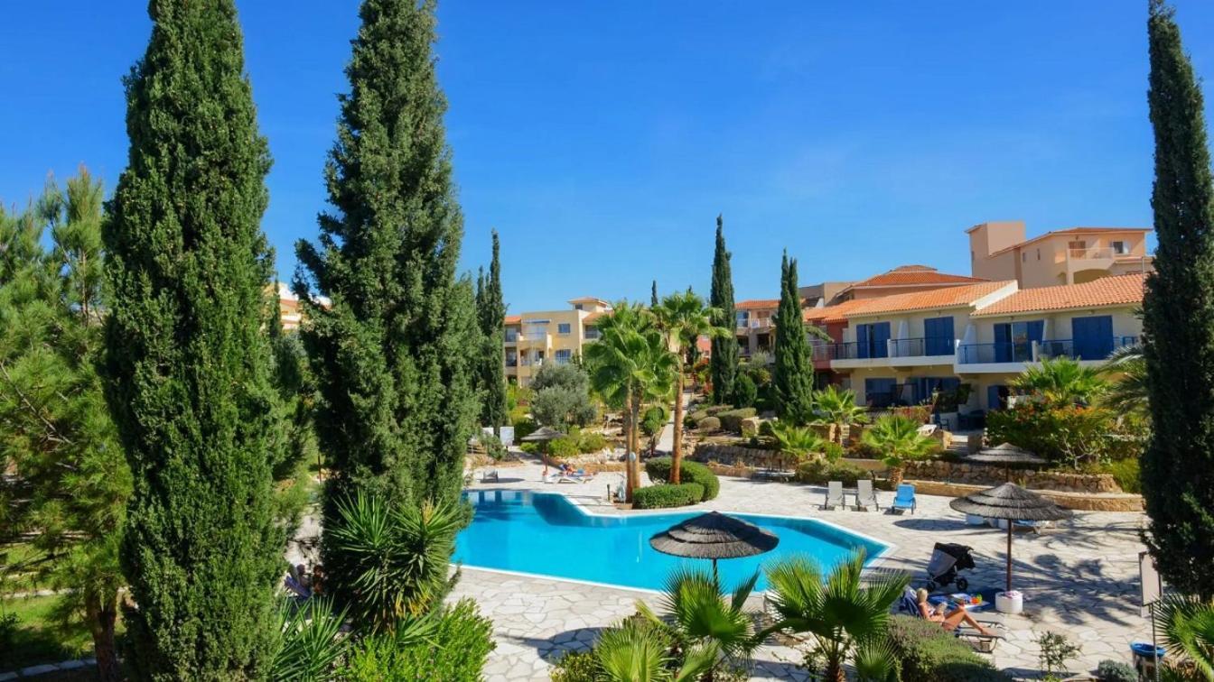 Resitour - Regina Gardens Διαμέρισμα Πάφος Εξωτερικό φωτογραφία